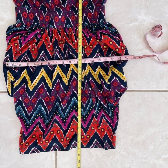 Marc by Marc Jacobs Red Sleeveless Balloon Mini Dress Size XS tribal multicolor - Picture 10 of 11